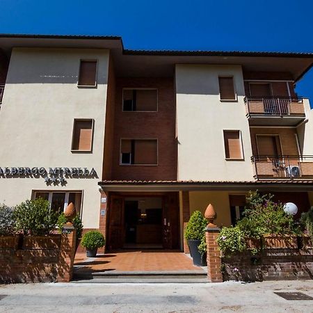 Hotel Mirella Castiglione della Pescaia Exteriér fotografie