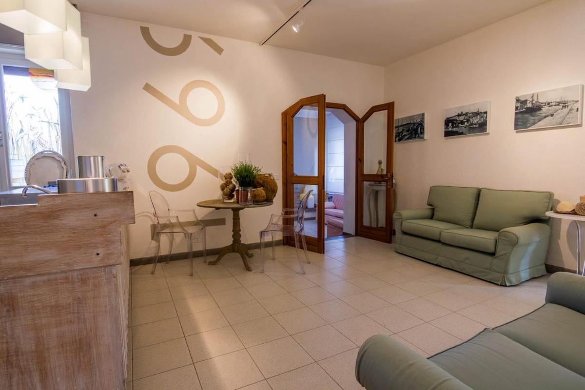 Hotel Mirella Castiglione della Pescaia Exteriér fotografie