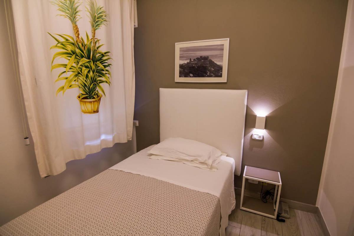Hotel Mirella Castiglione della Pescaia Pokoj fotografie